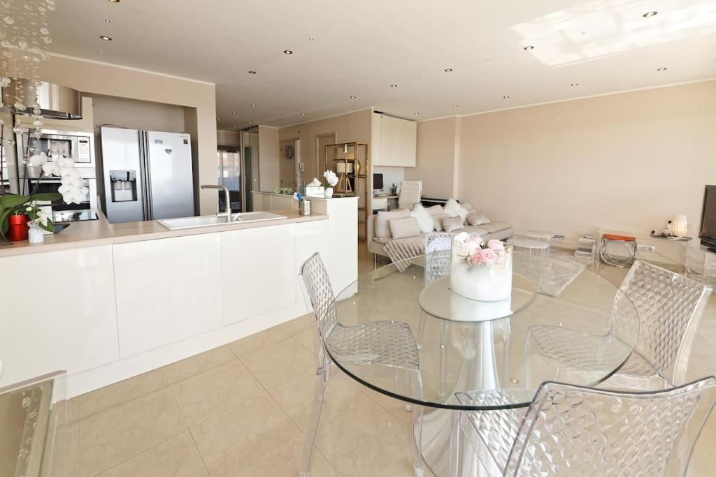 Cannes Vue Mer Exterior photo
